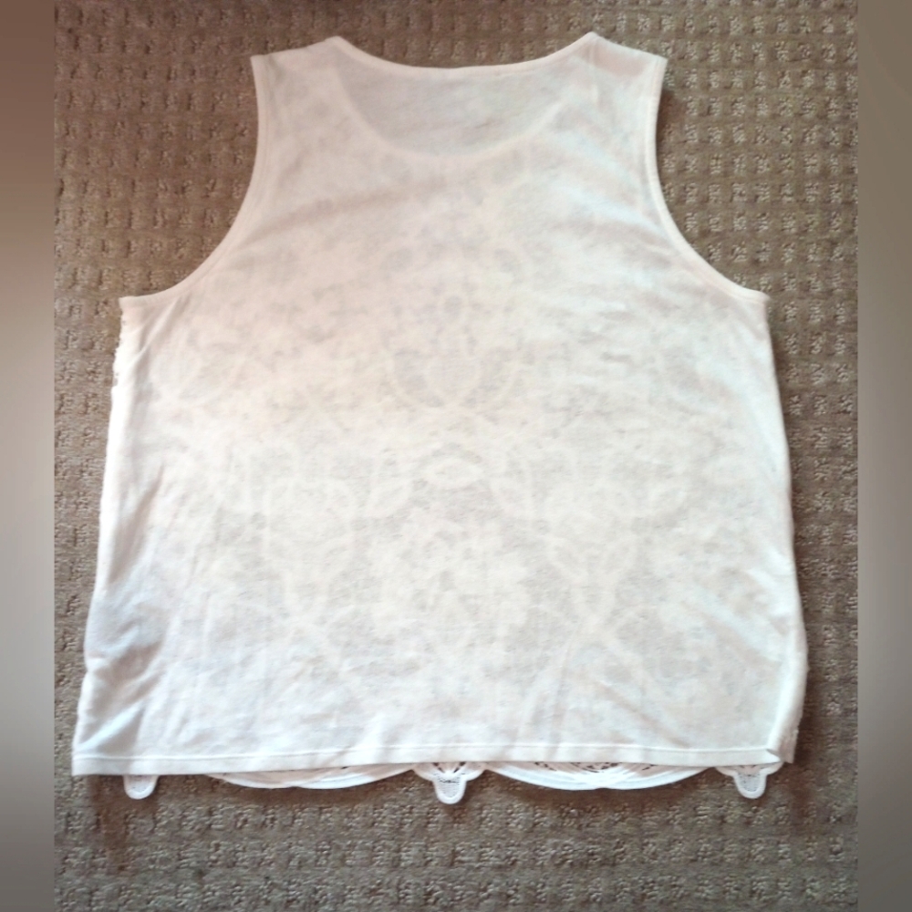 James Coviello Anthropologie Lace Eyelet  Front Top - Picture 2 of 5